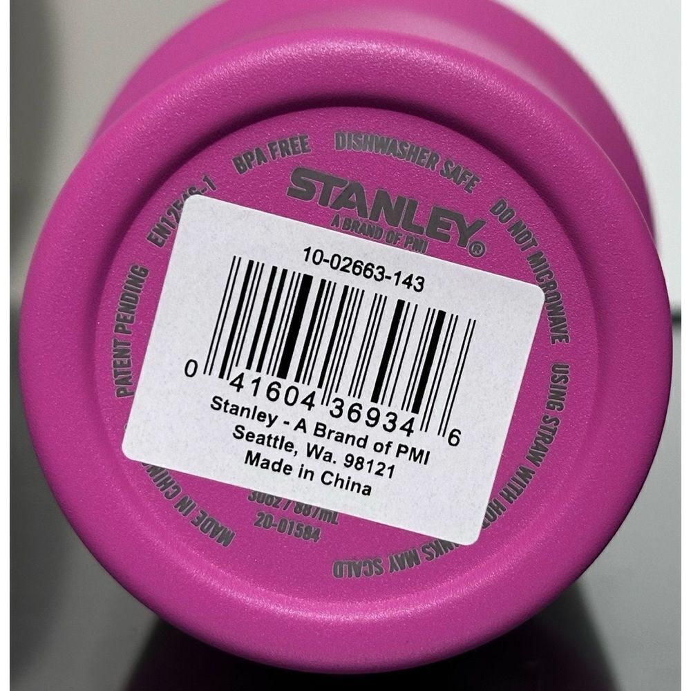 Stanley Adventure Quencher 30oz Tumbler- AZALEA PINK‎ - Picture 4 of 4